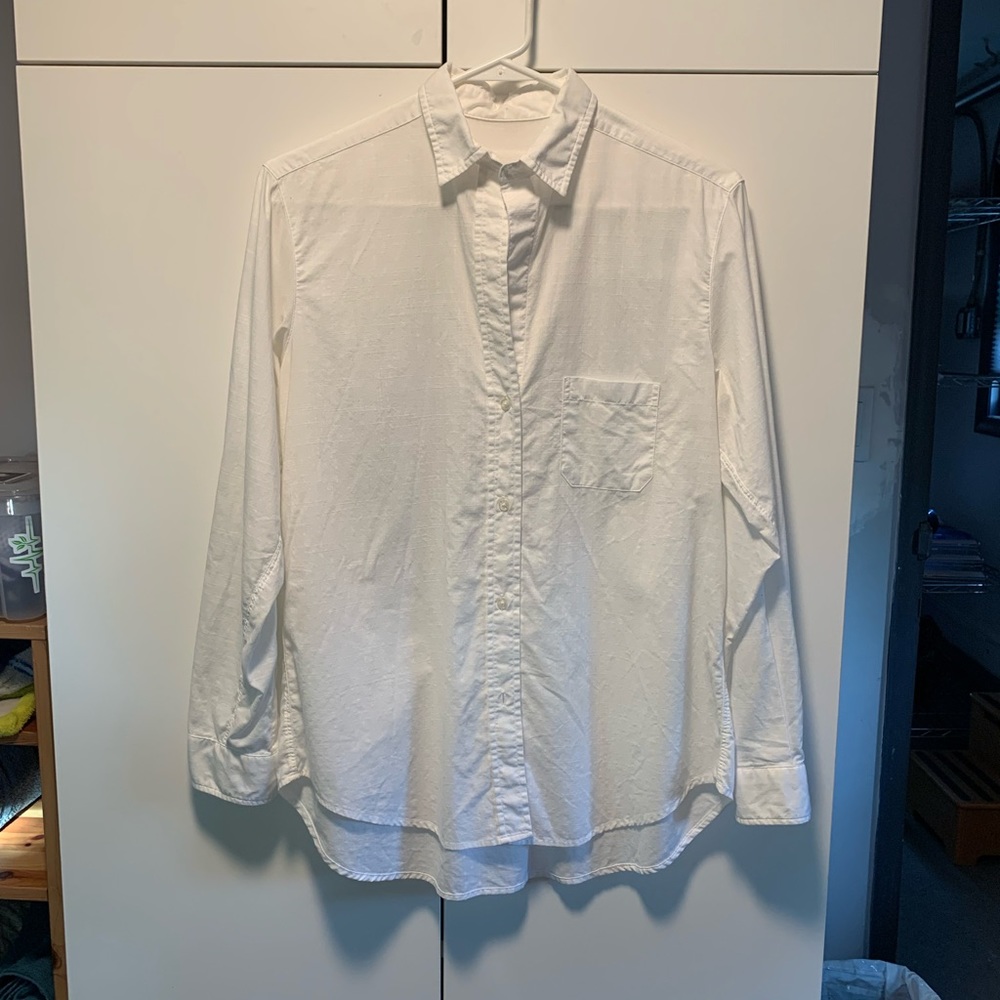 Grayson The Hero 100% cotton white button-up shirt. Size 02. Lightly worn.